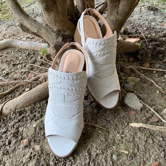 BOHO Aztec style peep toe slingback mules 7.5 8 - Picture 6 of 6